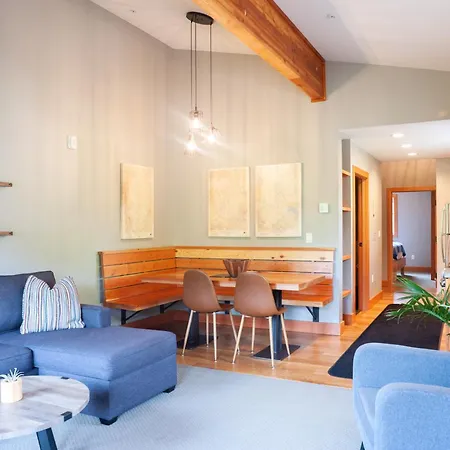 The Suites On Main-2