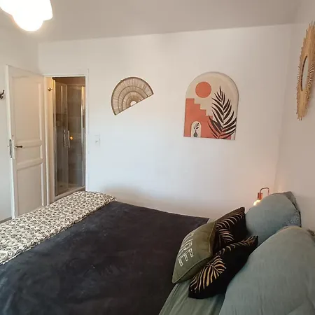 Chambres d'hôtes&jacuzzi - A l'ombre des amandiers-3