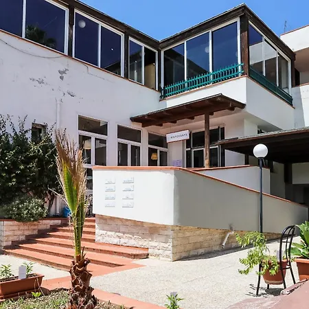 Apulia Hotel Rodi Garganico-2