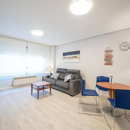 Apartamentos Genova Parquesol-3