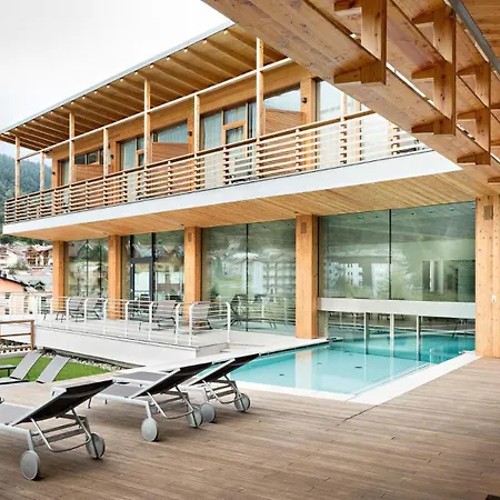Corona Dolomites Hotel-2