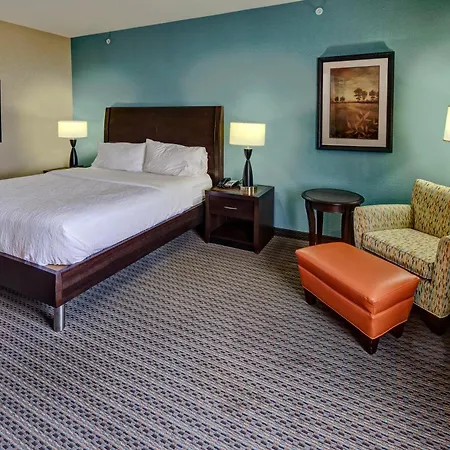 Hilton Garden Inn Midtown Tulsa-3