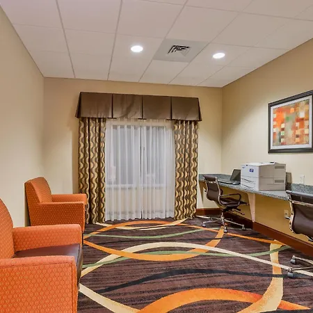 Holiday Inn Express Hotel & Suites Salina By Ihg-3