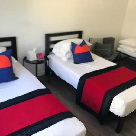 Modern Guesthouse Ironbound Newark With Kitchen-Fasttraintonyc-Onestoptoairport-3