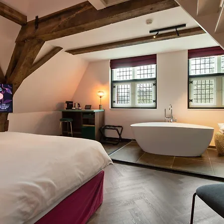 Relais & Chateaux Weeshuis Gouda-2