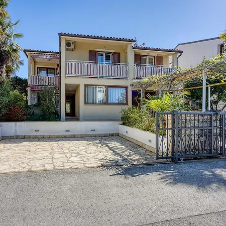 Apartments Pino-3