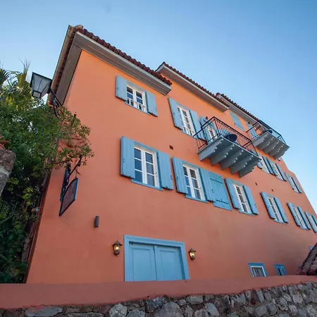 Byron Traditional Hotel-2