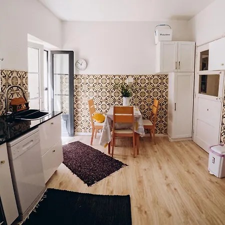 Casa Das Pomegranates-2