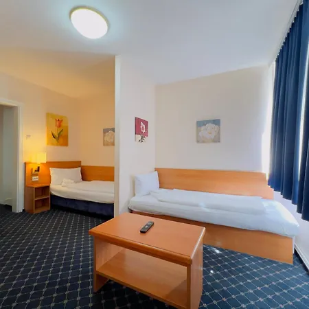 Elbbruecken Hotel-3