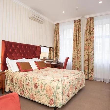 Swiss Hotel-2