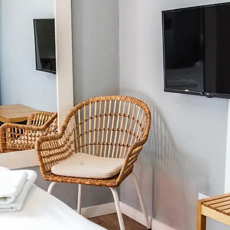 Lagos Uptown Bed & Breakfast-2