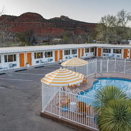 Quail Park Lodge-3