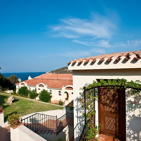 Club Hotel Baja Sardinia-3
