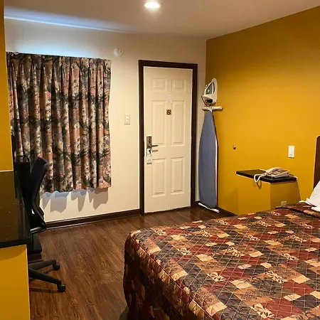 Budget Inn-3