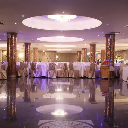 Hotel International-3