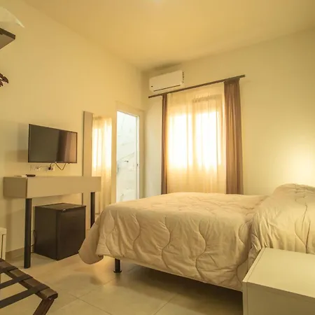 Hotel Nautic-2