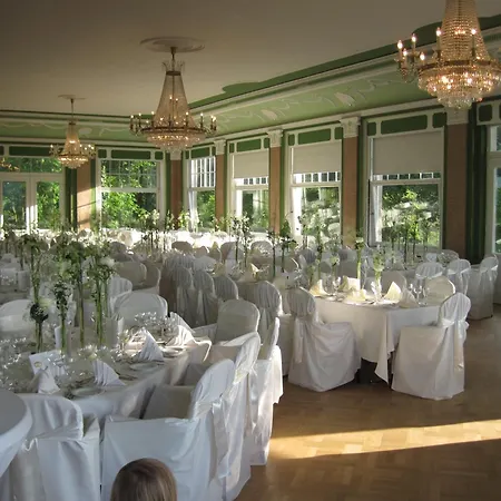 Schlosshotel Molkenkur-3