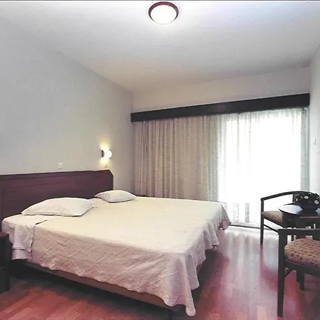 Economy Hotel-3