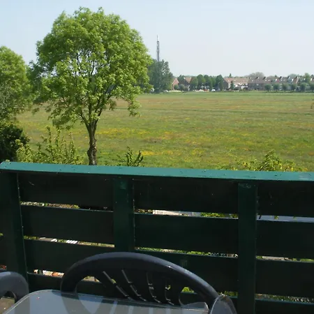B&B-Edam-2