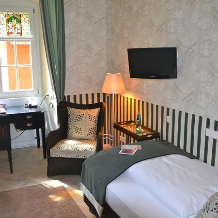 Romantik Hotel Barbarossa-2