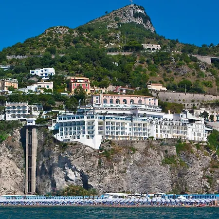 Lloyd'S Baia Hotel-2