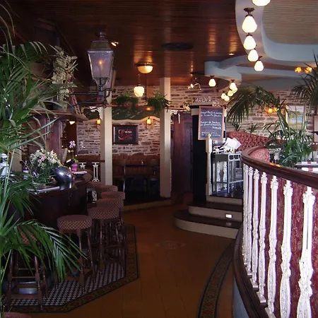 Hôtel Restaurant Le Cap-3