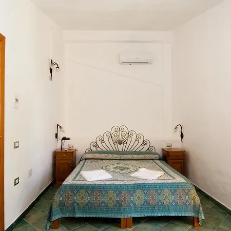 Hotel Paola-3