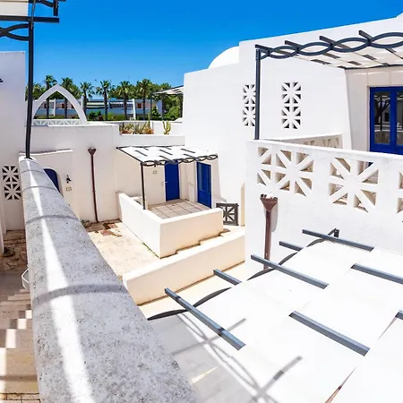 Araba Fenice Village-2