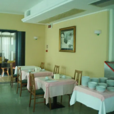 La Perla B&B Hotel-2