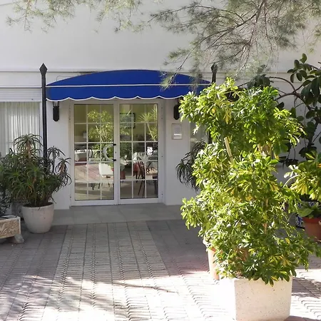 Hotel Avenida-3