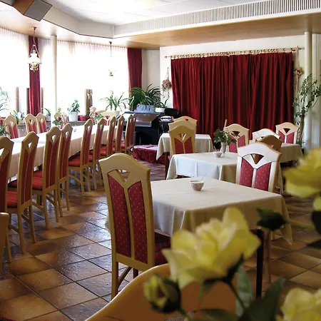 Cafe Rundblick-3