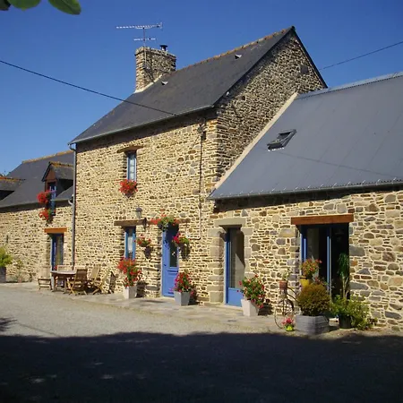 Chambres d'Hôtes La Loubatais-3