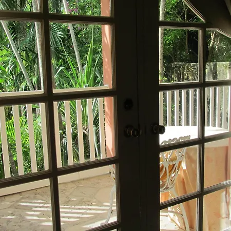 Graycliff Hotel-2