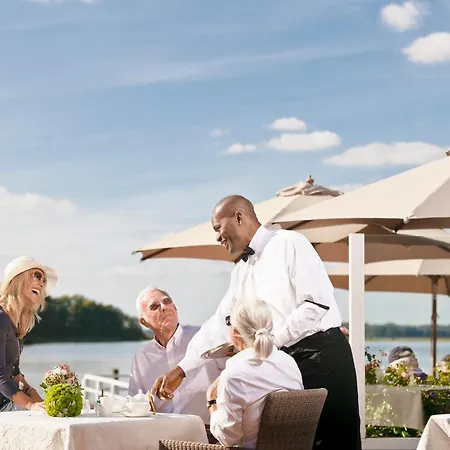 Strauers Hotel am See-3