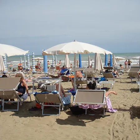 Hotel Marlisa Pier-2