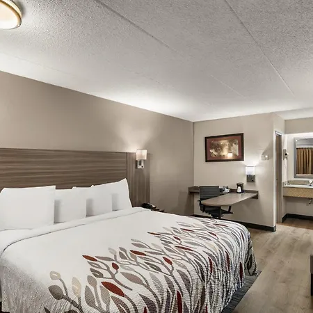Red Roof Inn Enfield-2
