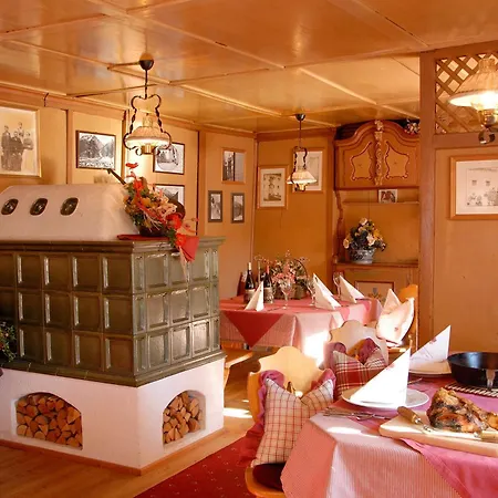 Hotel Schwarzer Adler-2