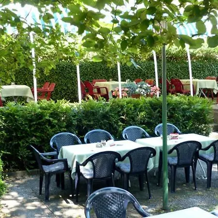 Hotel Strauss-2