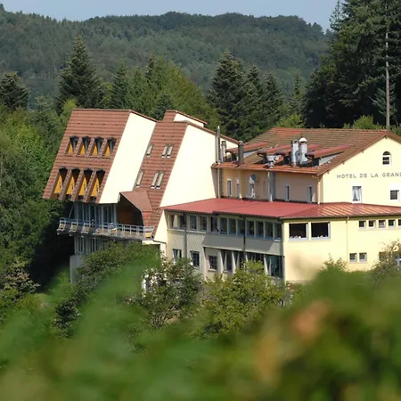 Hostel De La Grande Cascade-3
