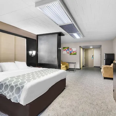 Quality Inn & Suites Altoona-2