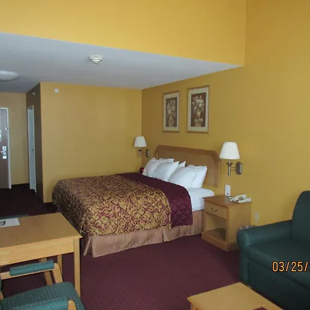 Parkfield Inn - Warsaw-2