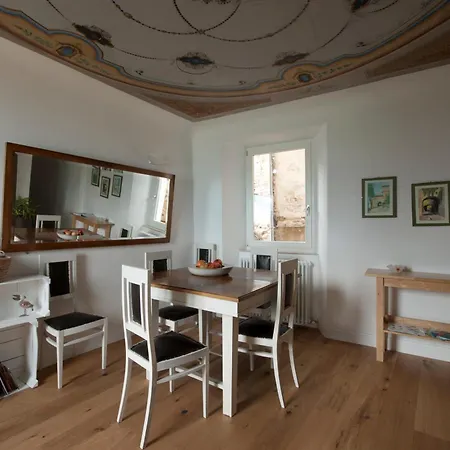 B&B Tre Finestre sul Mare-3
