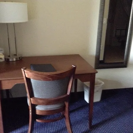 Americinn By Wyndham Fort Dodge-2