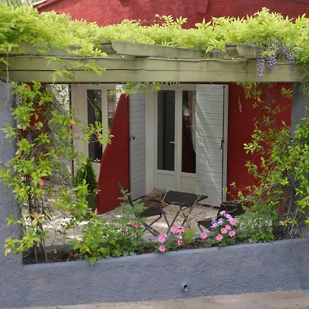 Chambres d'Hôtes Les Mayombes-3