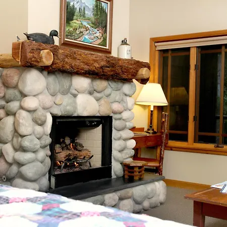 Weasku Inn-2