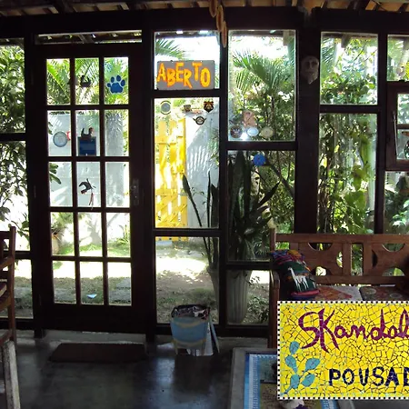 Skandalo Pub Pousada-3