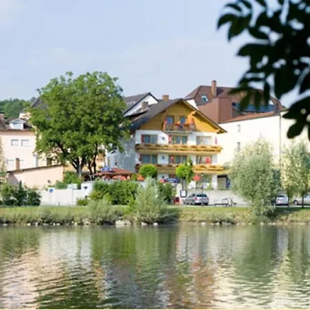 Landgasthof Moser&Restaurant Bootshaus-3