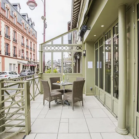 Les Cabines-3