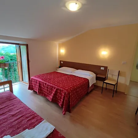 Amoroso'S House, Affittacamere-3