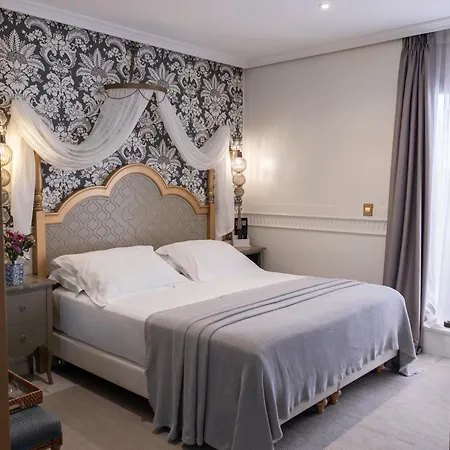 Hotel Gravina 51-3